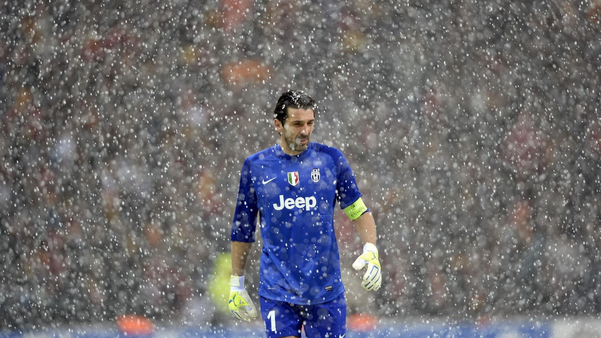 _虚拟竞技场：高度沉浸式娱乐运动体验_，沉浸式虚拟现实游戏